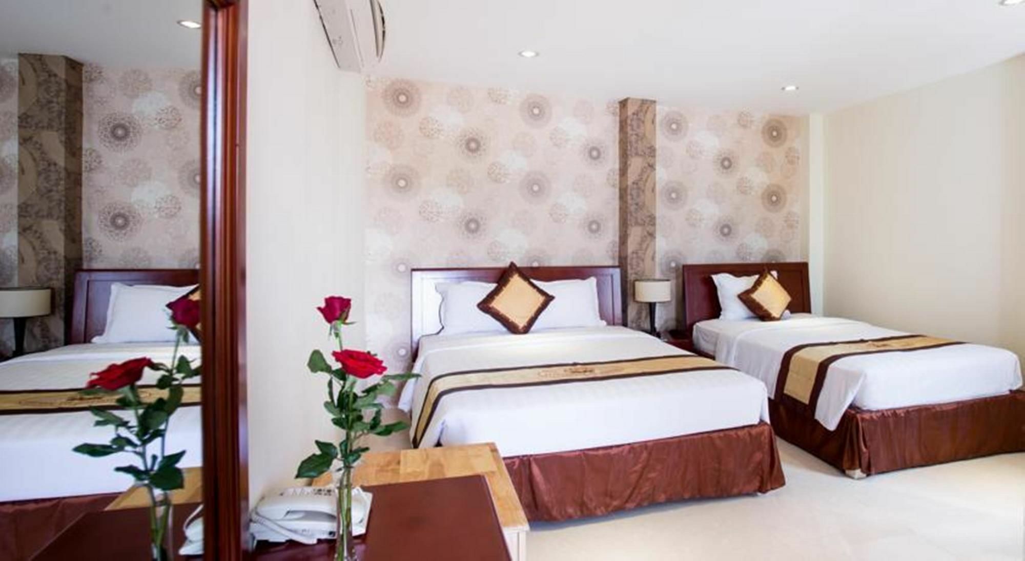 Saigon Night Hotel Ho Chi Minh City Exterior photo